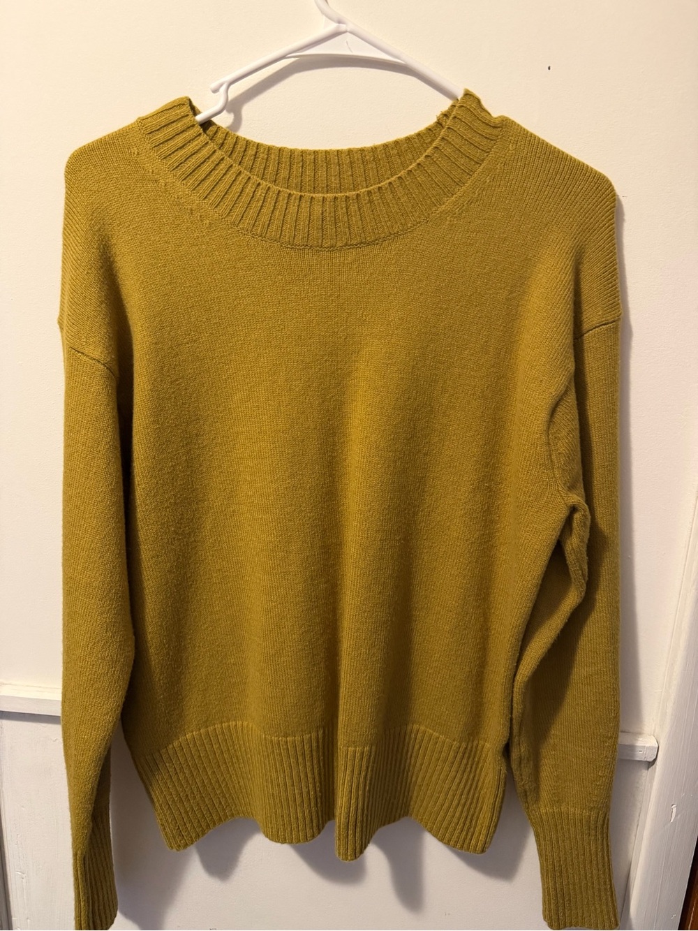 Banana Republic Women's Crewneck Sweater in Mustard Yellow